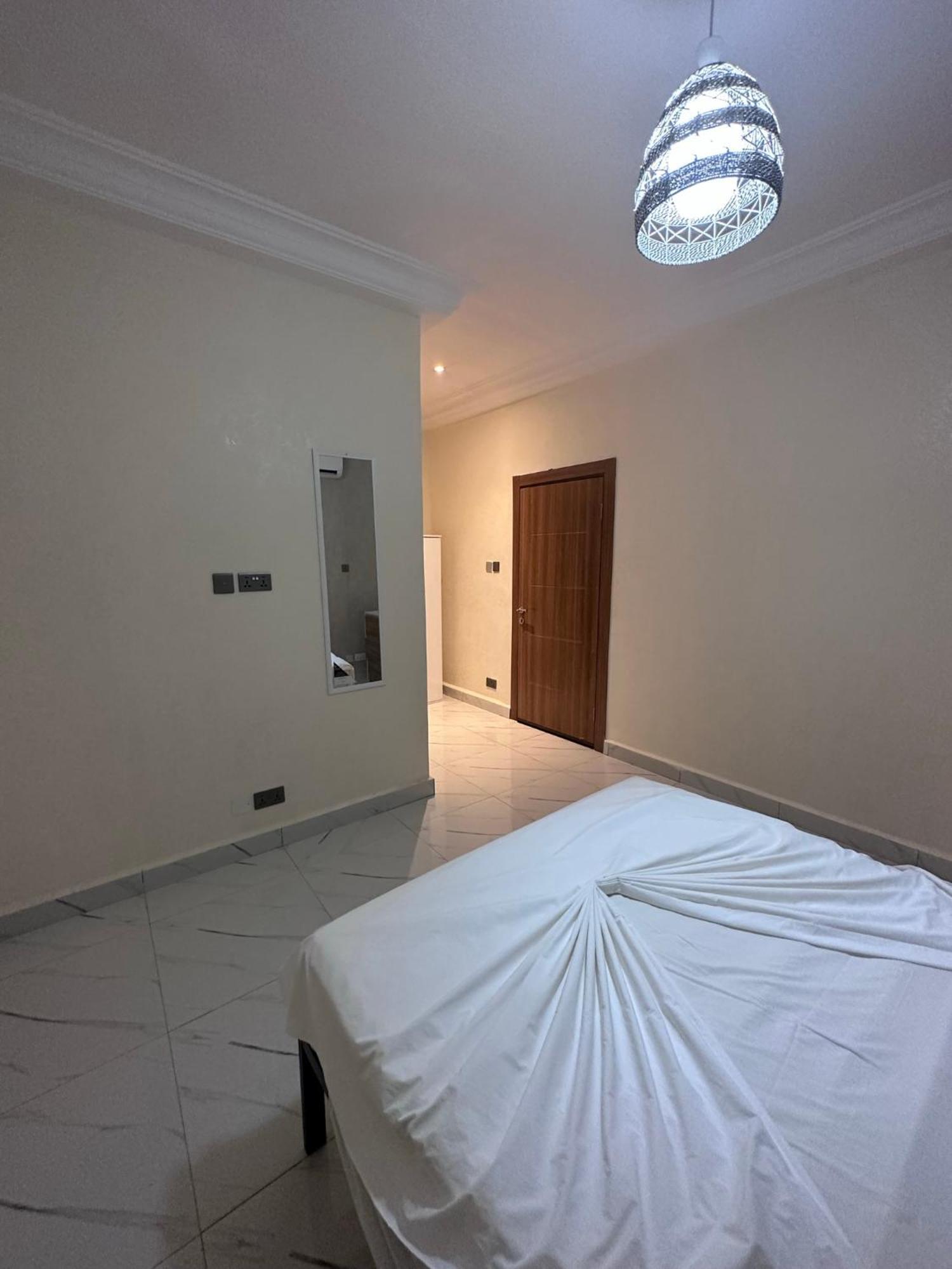 Apartments Plaza Hotel Kololi Exterior photo